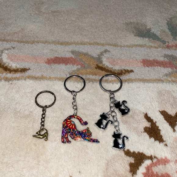 NWT Cat Keychain - Picture 3 of 3